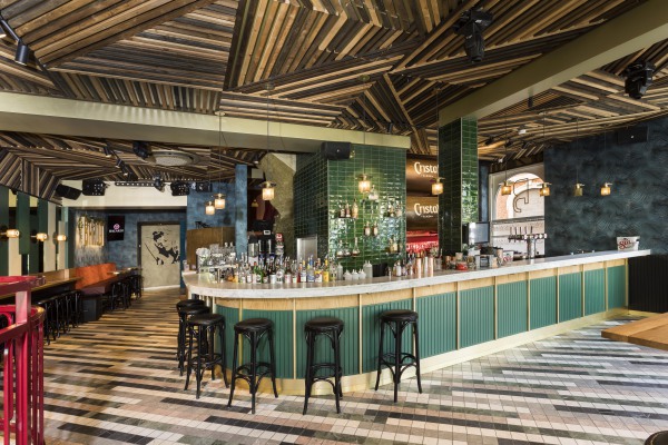 Schevenels Horeca inrichting - Cafe Bardot - Leuven